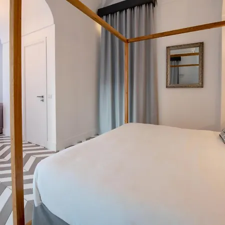 Апартаменты Sorrentovibes - Luxury With Terrace Сант'Анджелло